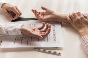 Tư vấn pháp luật về giải quyết ly hôn thuận tình